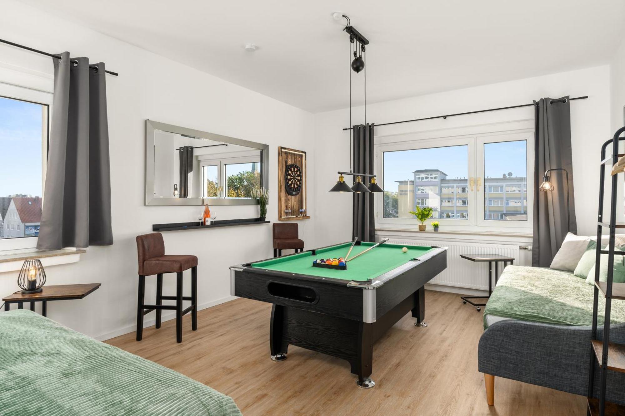Homely-Apartment Manhattanart, Zentral, Parkplatz, Billard,Ps4, Dart, Balkon Bielefeld Extérieur photo